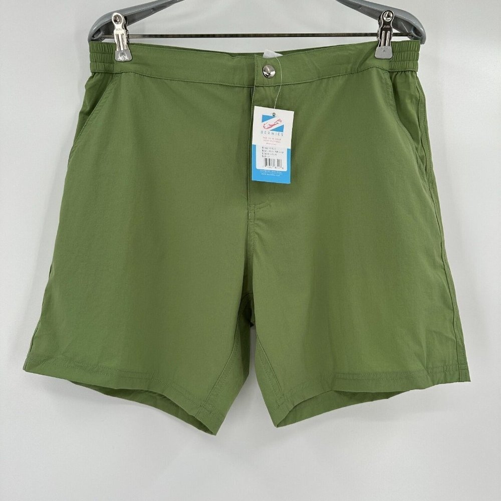 Bermies Men's All Day Performance Shorts in Green sz M Medium 7" Inseam NWT $55